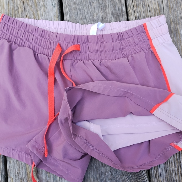 Fabletics Shorts M - Picture 4 of 4